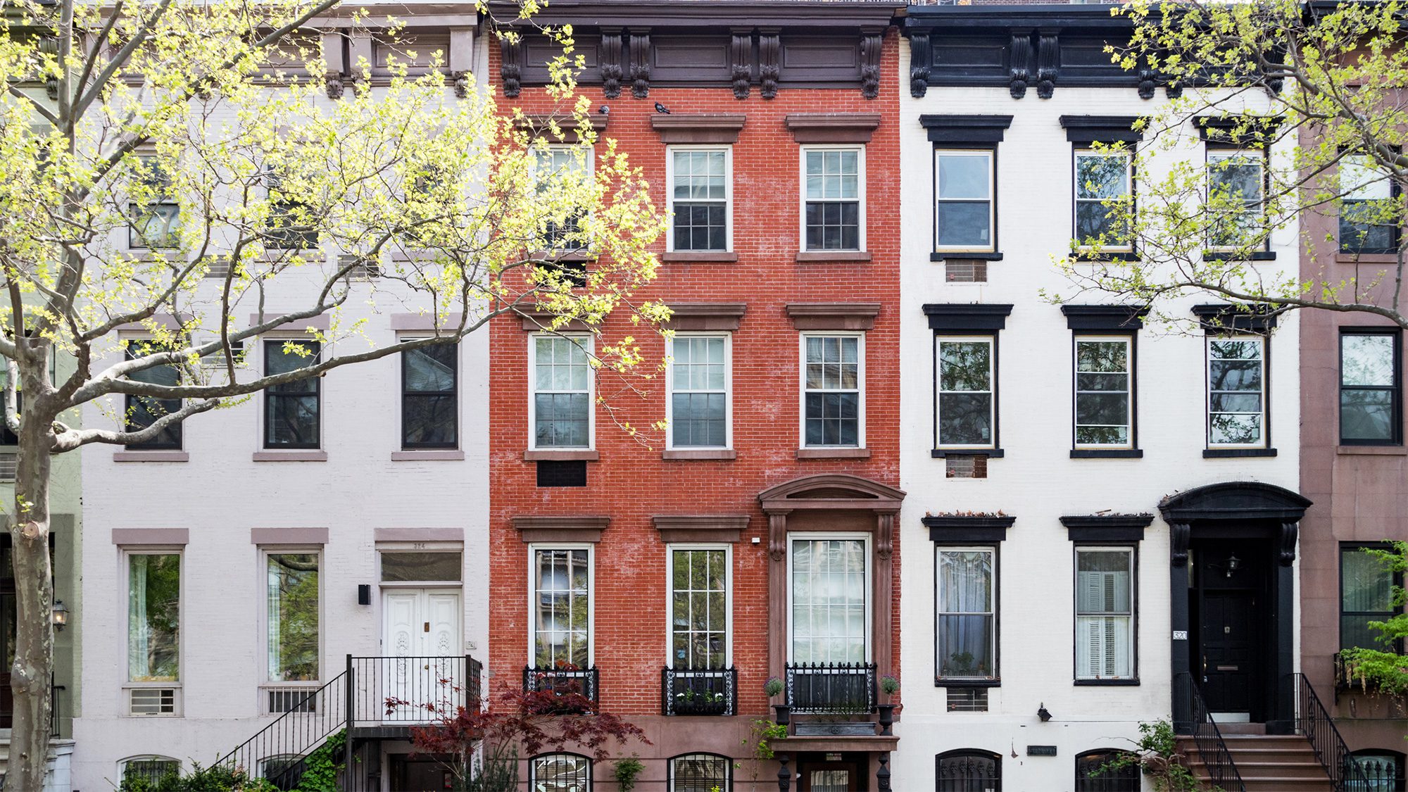 Multifamily Investing 101: How To Buy Multifamily Homes